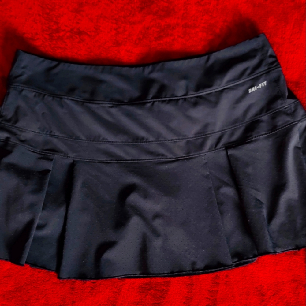Nike Dri-Fit Black Mesh Sports Tennis Pickleball Golf Skirt Sz Large - Picture 3 of 8